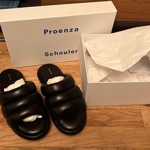 New in box Proenza Schouler Arc Slides Black 37.5
